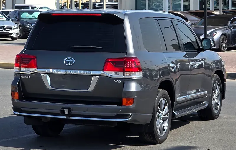 Toyota Land Cruiser 2013